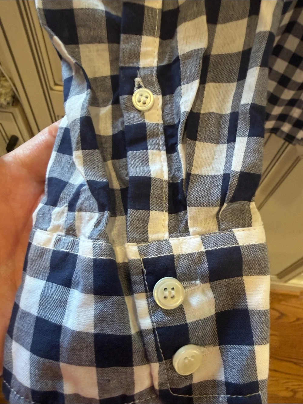 J. Crew crew crisp